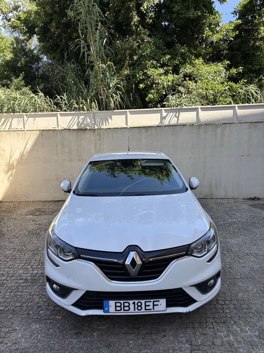 Renault Mégane IV 1.5 dCi – 2018 | 12.000€