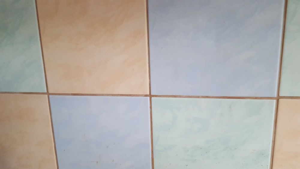 Kafelki płytki ścienne 3 kolory - 45 szt. wymiary kwadrat bok 20 cm