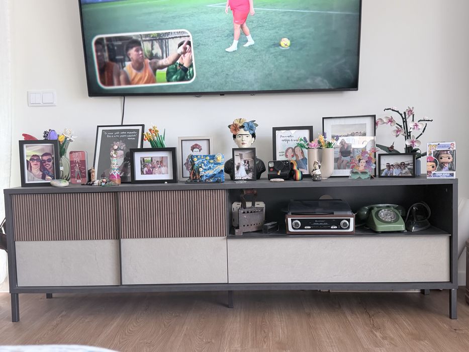 Movel de TV vomo novo