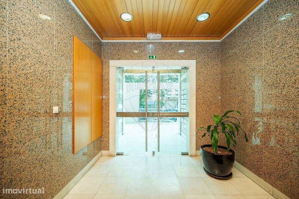 Apartamento T3 para arrendamento