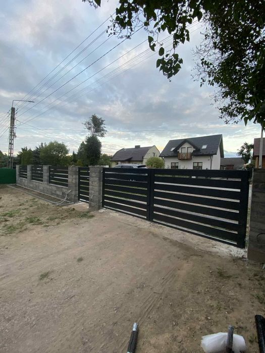 Ogrodzenie plisadowe panelowe nowoczesne aluminiowe