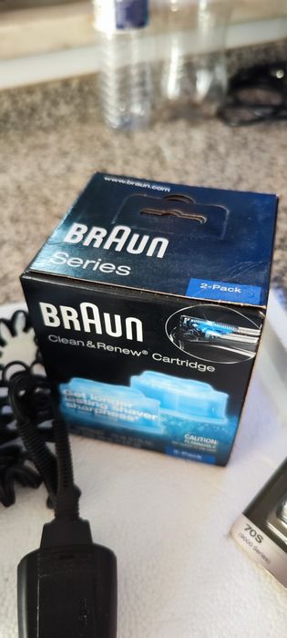 Maquina de barbear Braun serie7 extras