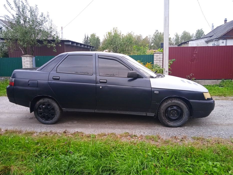 Ваз 2110 вісьми клапана, бензин 2005р.