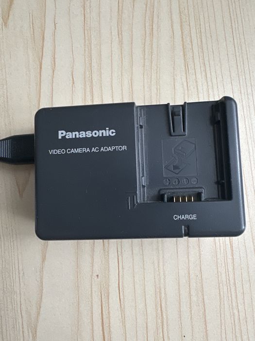 Відеокамера Panasonic 3CCD