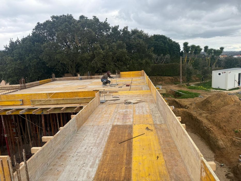 Cofragens e alvenarias