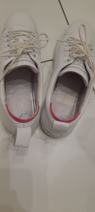 Buty damskie białe skórzane rozm. 39