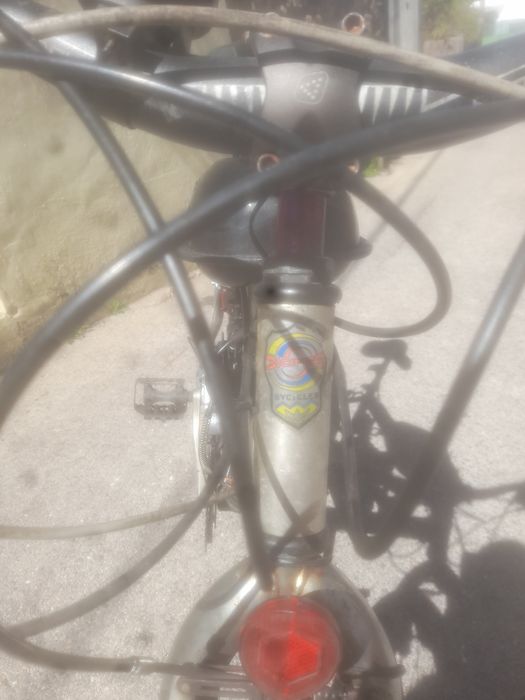 Bicileta shimano de alumínio com motor auxiliar 39cc