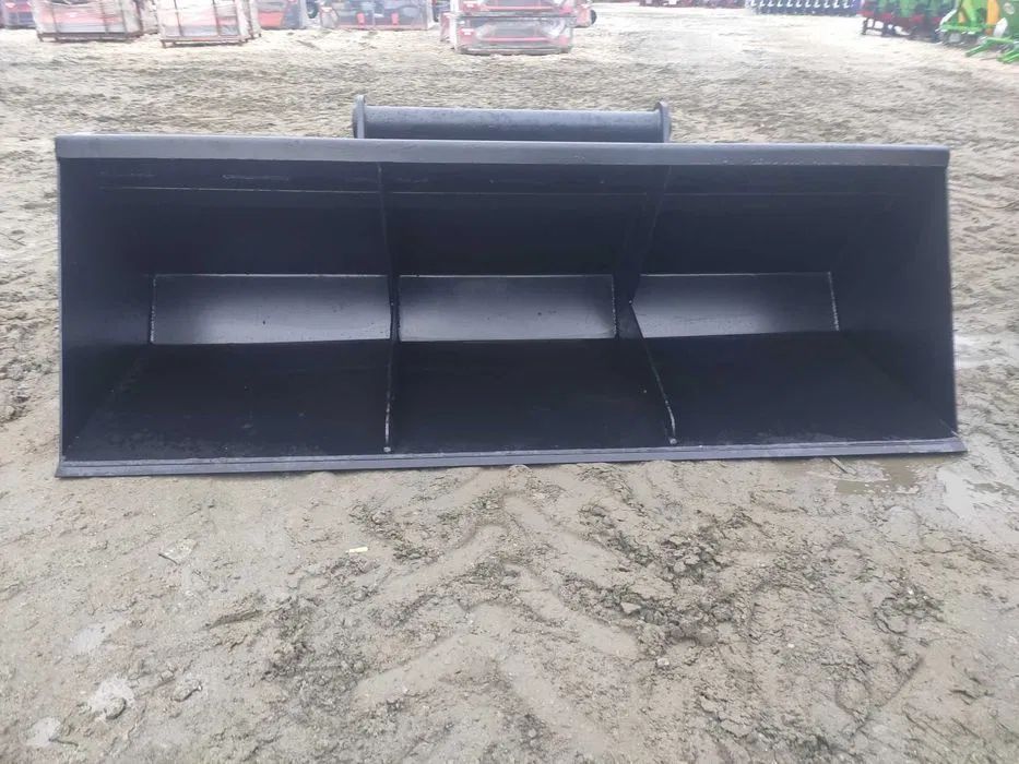 Łyżka karbowana do ładowarki kołowej teleskopowej Manitou JCB