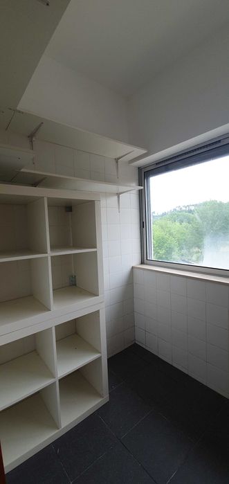 Apartamento T2 c/ Box – Frente à Universidade do Minho - Azurém