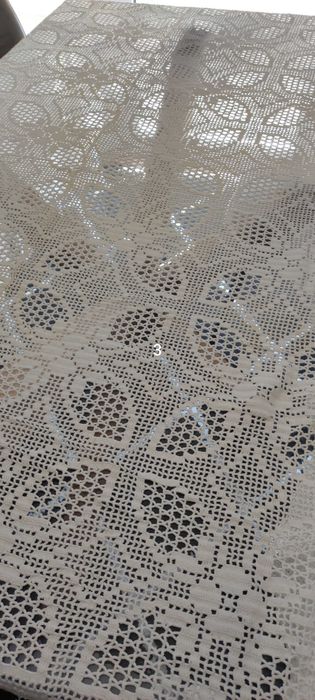 Toalhas de mesa/ colcha em linho e renda