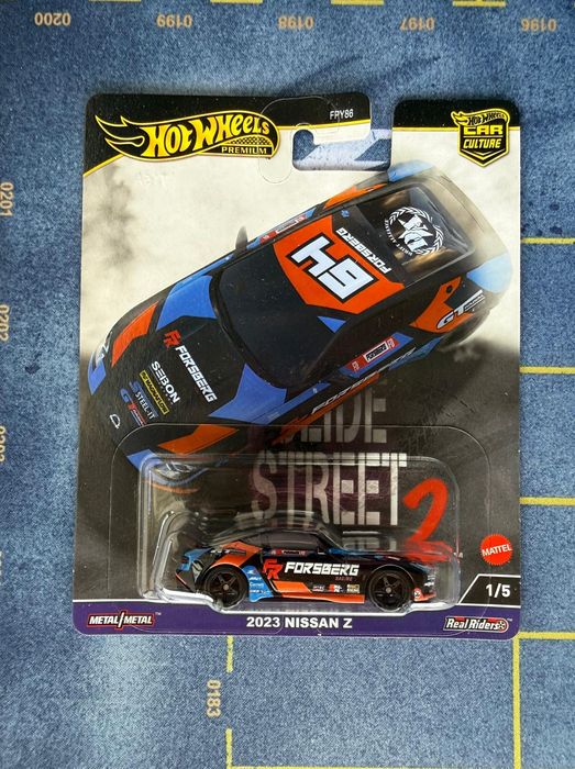 Hot Wheels Premium Race Car's