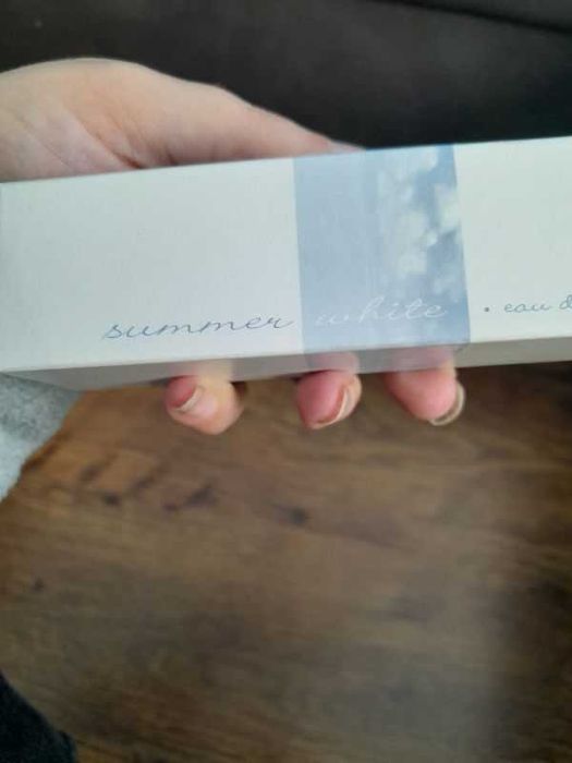 Woda toaletowa Avon Summer White 50ml.