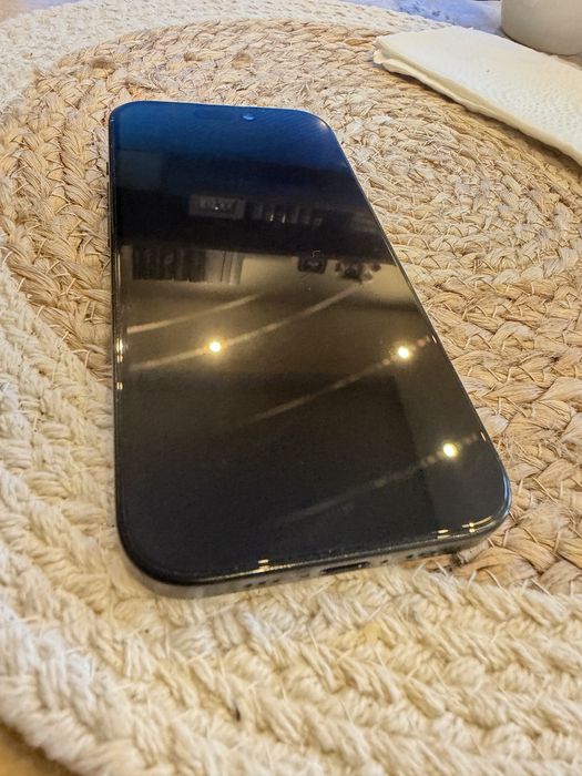 Sprzedam iPhone 15 128 GB + etui