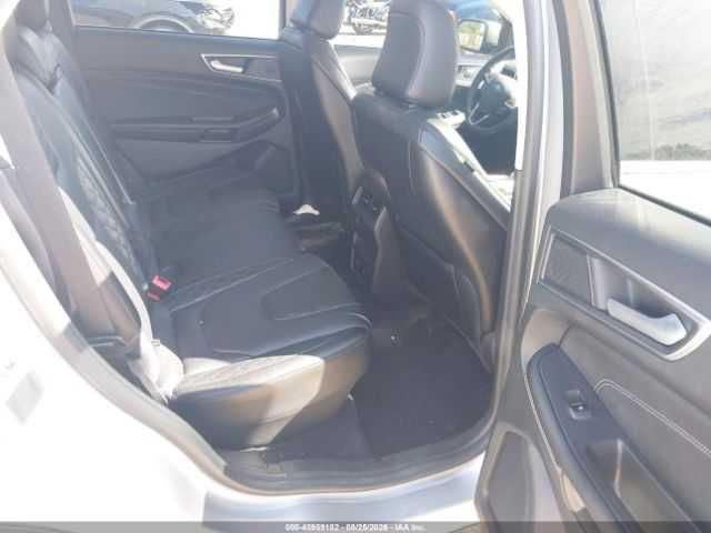 Ford Edge Titanium 2023;