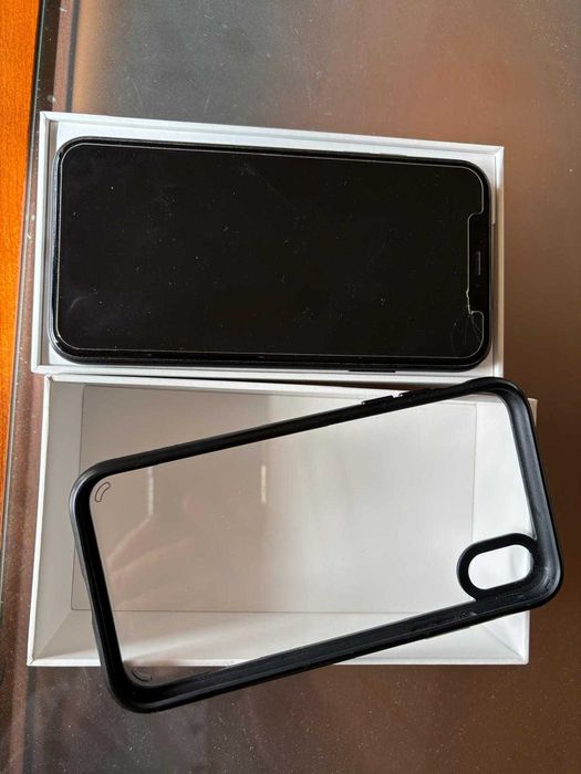iPhone XR Black 64GB