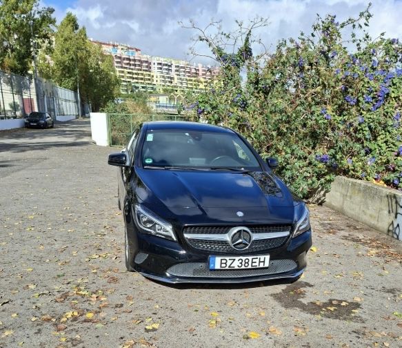Mercedes-Benz CLA 220 d Shooting Brake – 2017 | Versão Sport