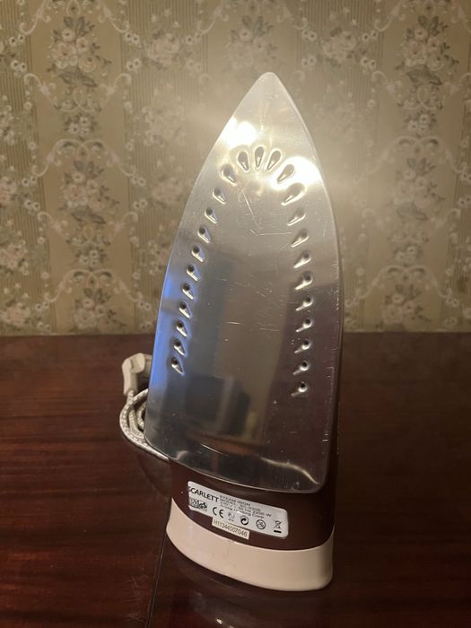 Праска Scarlett