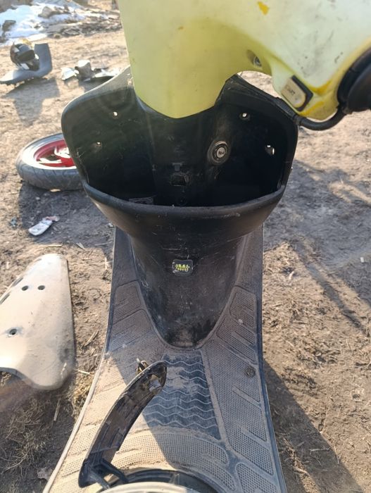 Продам по запчастинам не дорого хонда діо 34