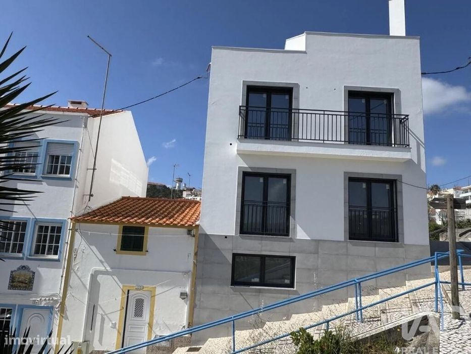 Apartamento T1 em Nazaré de 56,00 m2