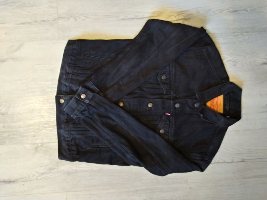 Джинсова куртка levi's оригінал