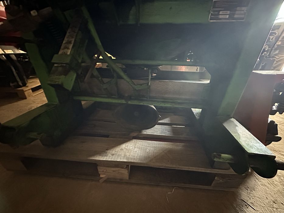 Rozsiewacz sadowniczy Langren