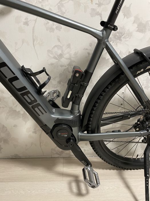 Електровелосипед Cube Reaction