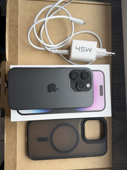iPhone 14 Pro 90% baterii zestaw