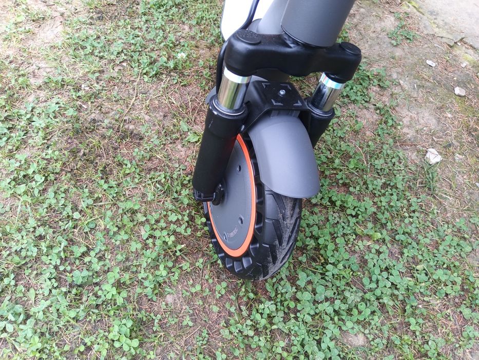 Nowa hulajnoga elektryczna Honeywhale E9-Max. Amortyzacja Silnik 500W.