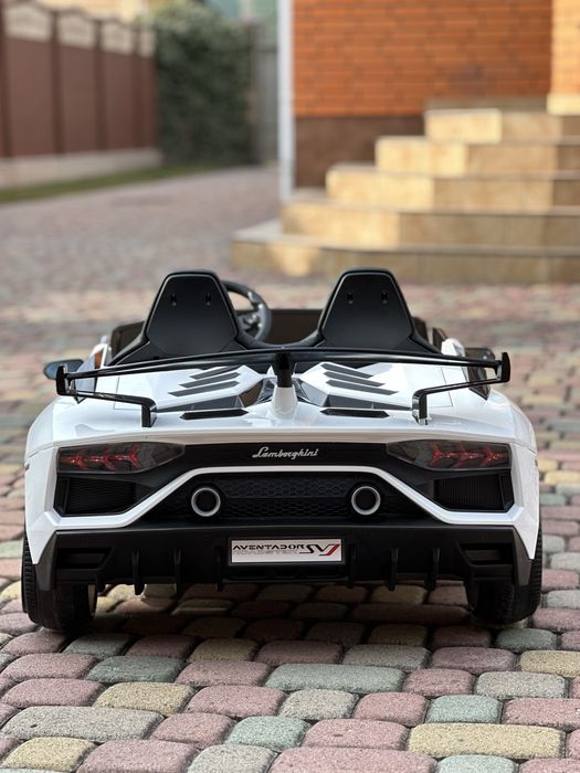 Дитячий електромобіль Lamborghini Aventador   Дитяче авто В наявності