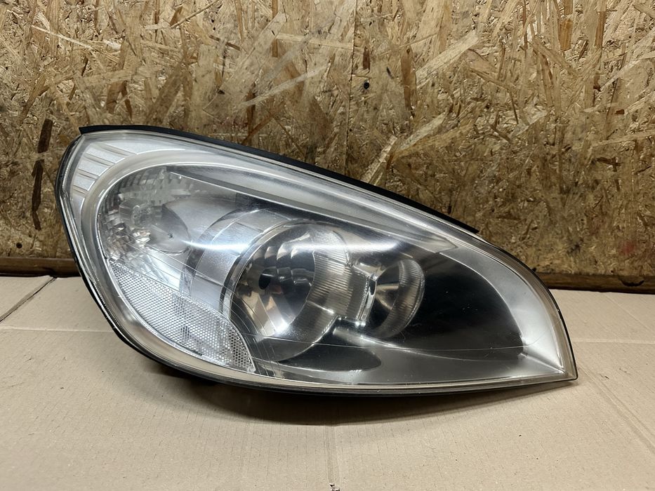 Передня права фара Volvo S60 ІІ Вольво С60 2010-2013