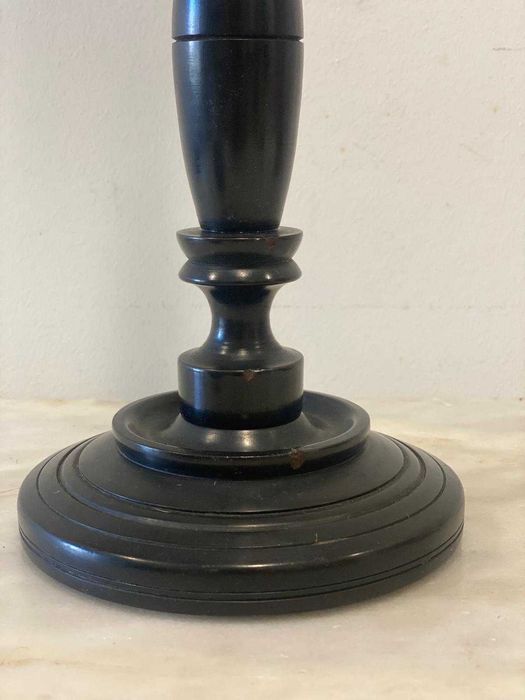 Cinzeiro de pé em madeira maciça + caixa decorativa