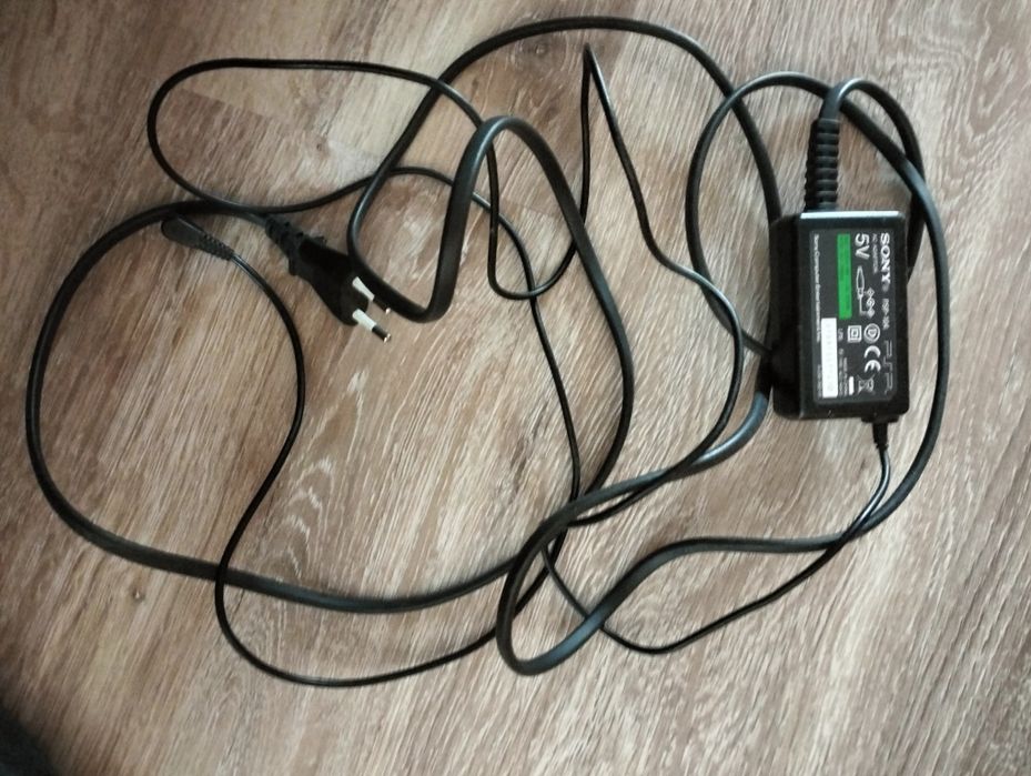 Zasilacz Sony PSP 5v 2000ma