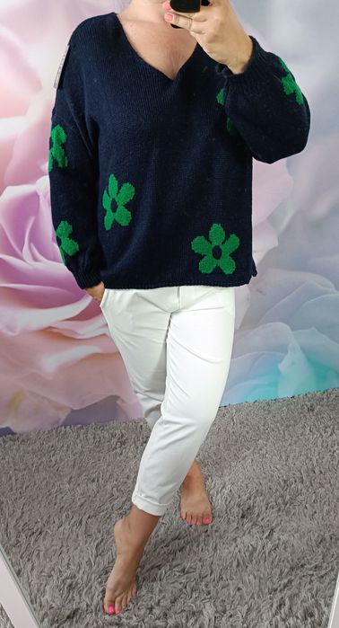 Sweter piękne kolory kwiat. Ostatnie sztuki