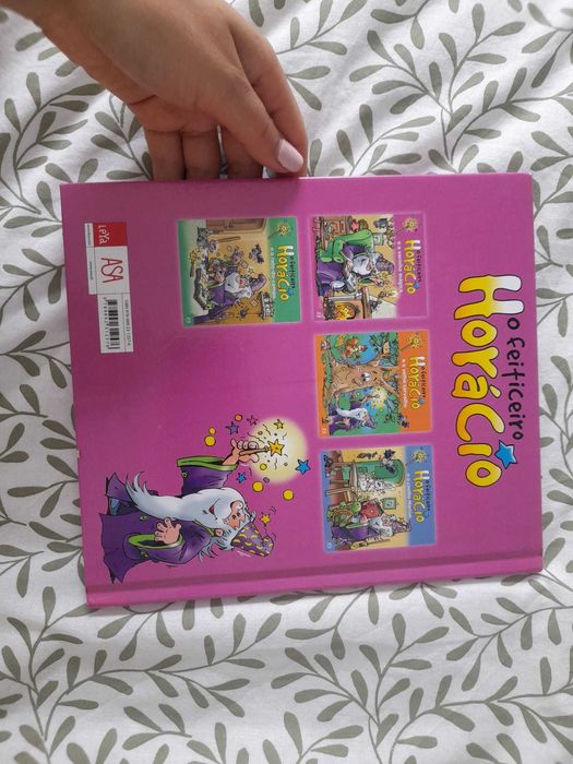 Livro "O Feiticeiro Horácio e a varinha mágica"