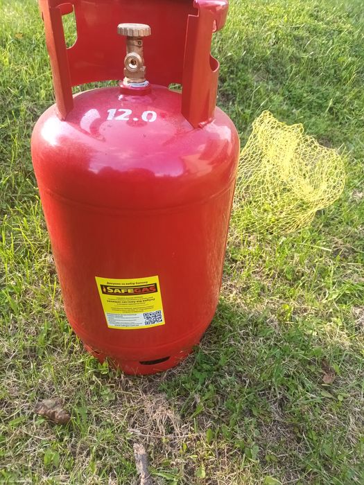 Балон для газу з редуктором та шлангом приєднання