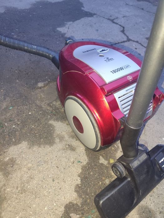 пилосос самсуг Samsung 1800w