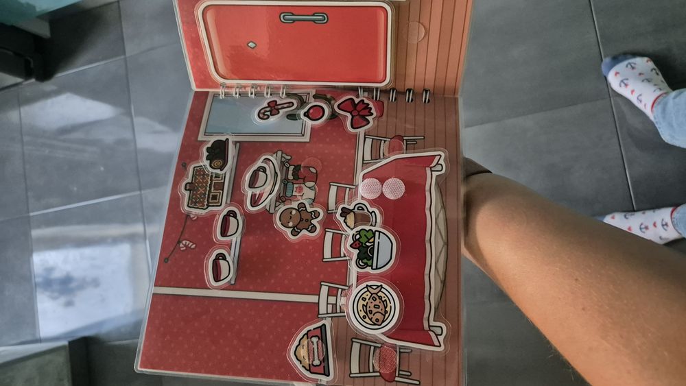 Книга тока бока на липучках Новий рік