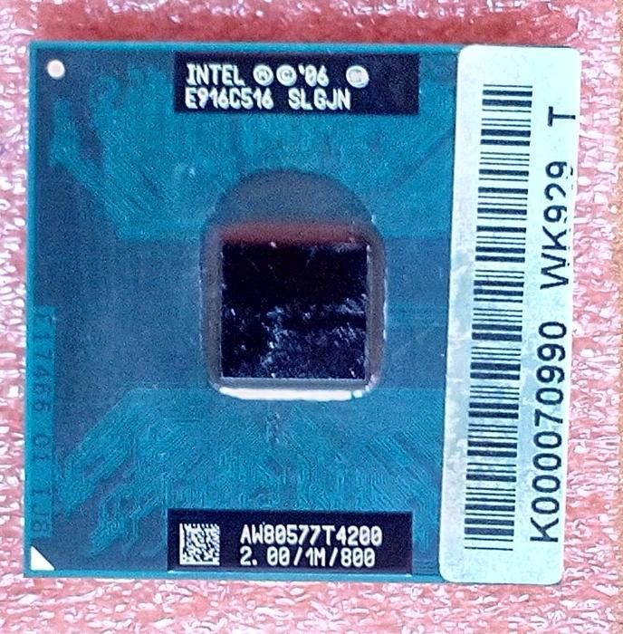 Toshiba L500 - Componentes.