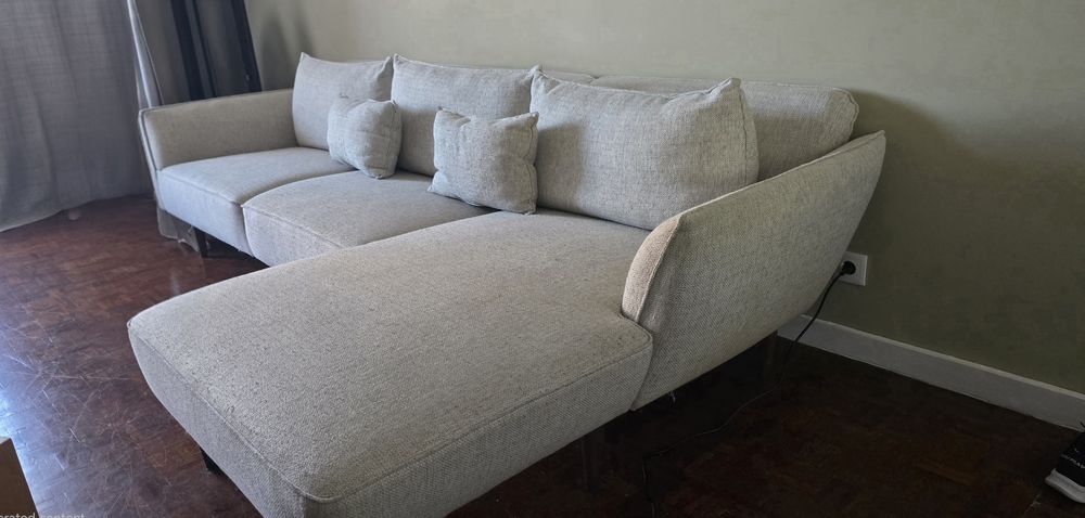 Sofa Bege com Chaise Longue
