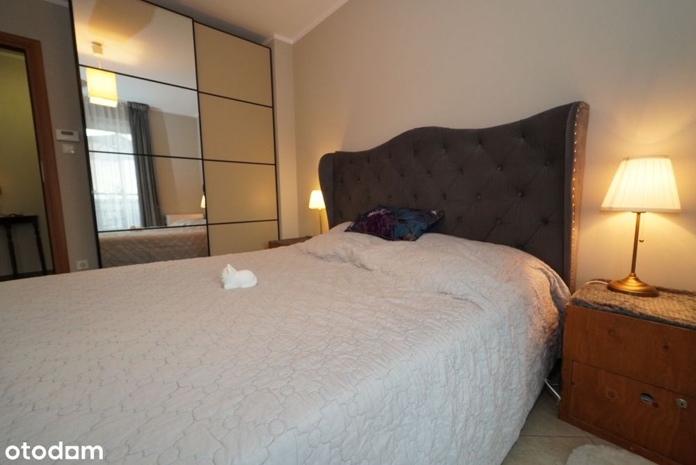 Przestronne , po remoncie ,3 pokoje, 2 balkony mieszkanie w centrum