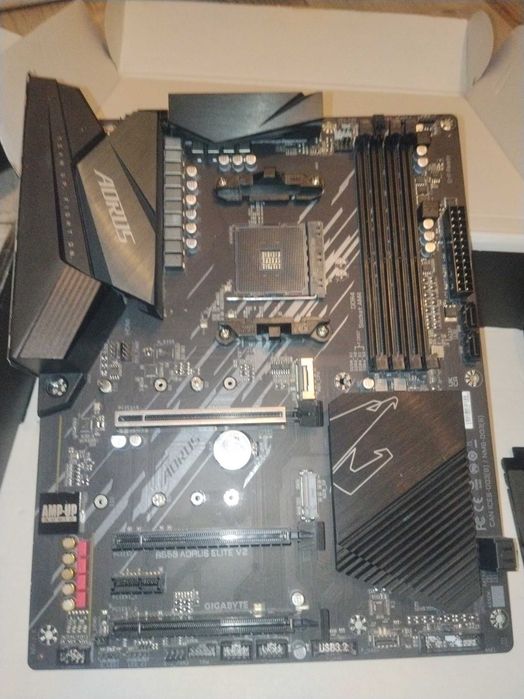 Gigabyte B550 AORUS Elite V2 AM4 – stan nieznany / uszkodzona