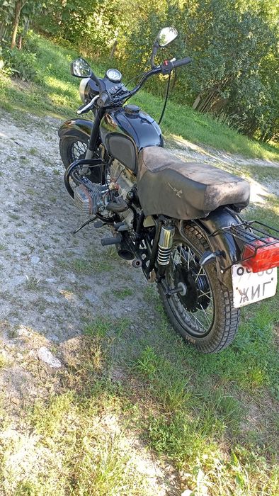 Продам, Мт Дніпро 11 в гарному стані