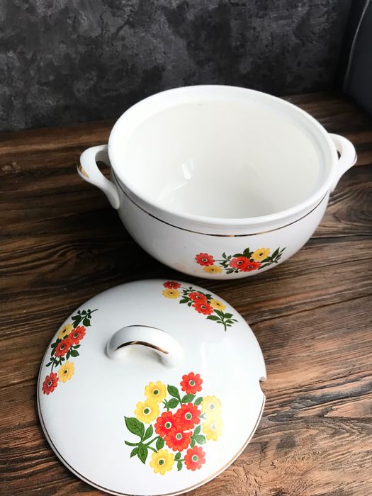 Посуд порцеляновий український іноземний супниця тарілки салатник чайн