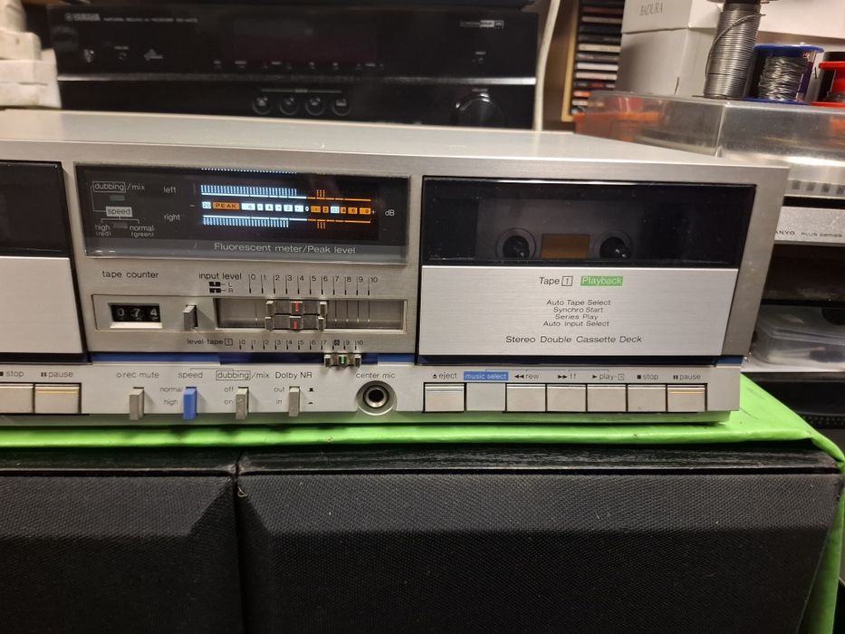 Magnetofon Technics M222