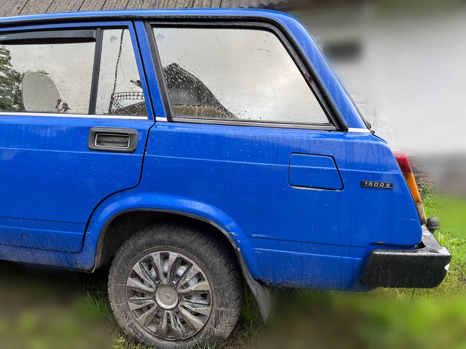 ВАЗ 2104 2002 року