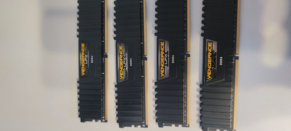 Corsair Vengeance Ram 32GB DDR4 3200MHz (4x8)
