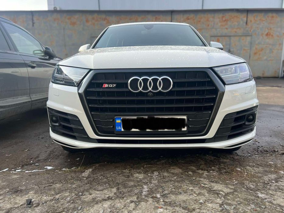 Обвіс SQ7 4M бампер задний передний решетка арка накладка Q7 4M