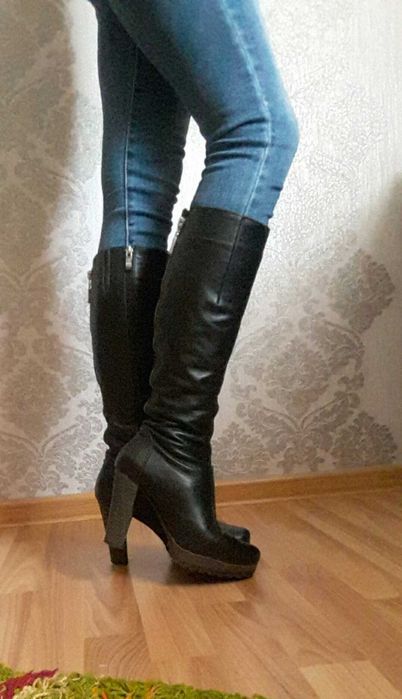 Продам шкіряне зимове взуття