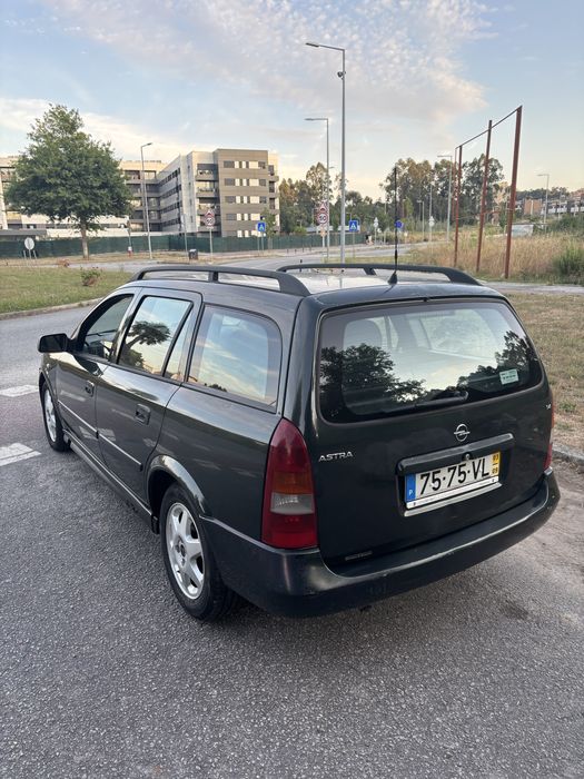 Opel astra 1.4i Eco