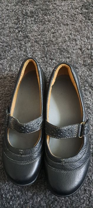 Clarks czarne buty skora naturalna roz 38 jak nowe